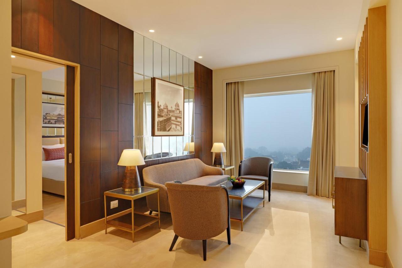 Lemon Tree Hotel, Jhānsi 外观 照片
