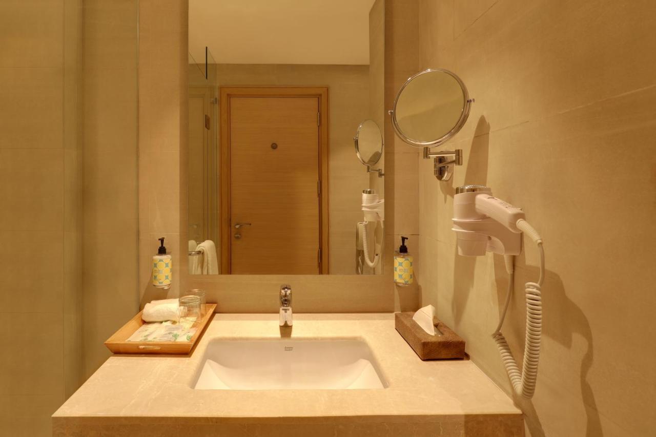 Lemon Tree Hotel, Jhānsi 外观 照片