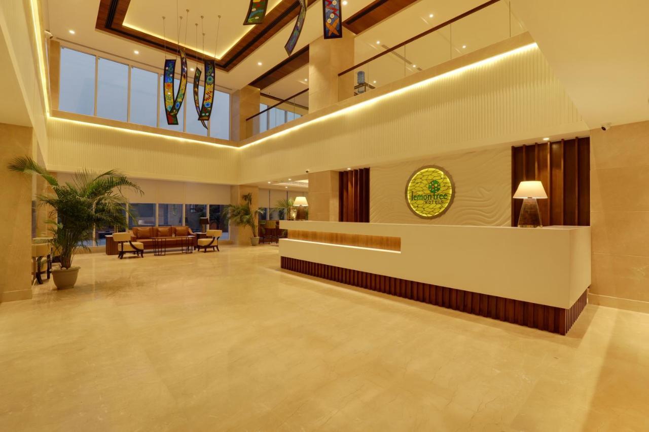 Lemon Tree Hotel, Jhānsi 外观 照片