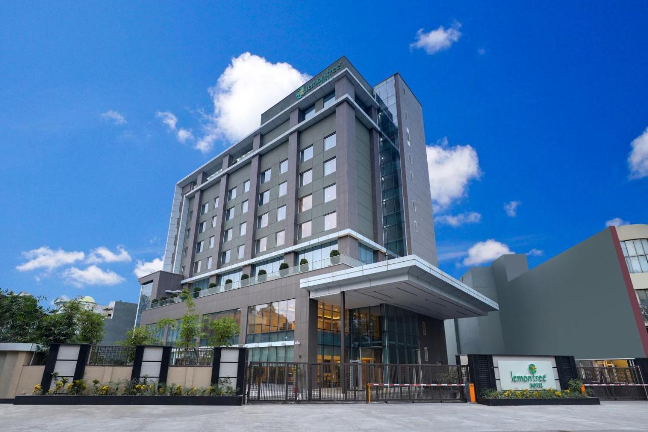 Lemon Tree Hotel, Jhānsi 外观 照片