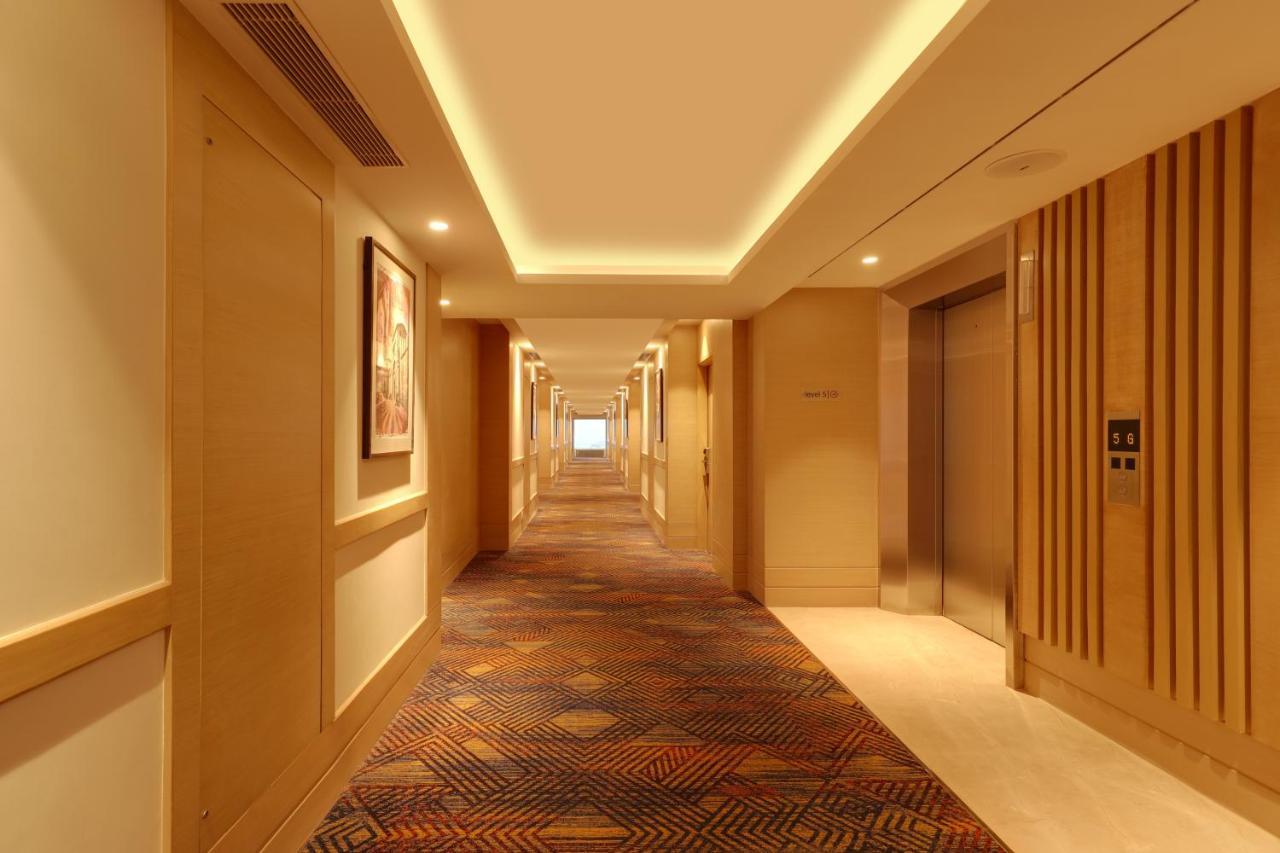 Lemon Tree Hotel, Jhānsi 外观 照片